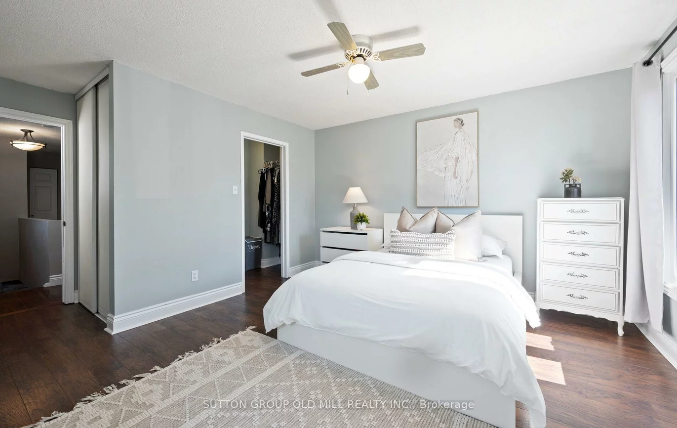 1433, Andros, Clarkson, Mississauga