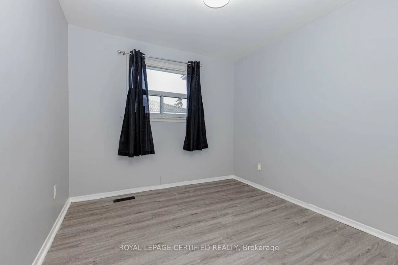 7256, Lancaster, Malton, Mississauga