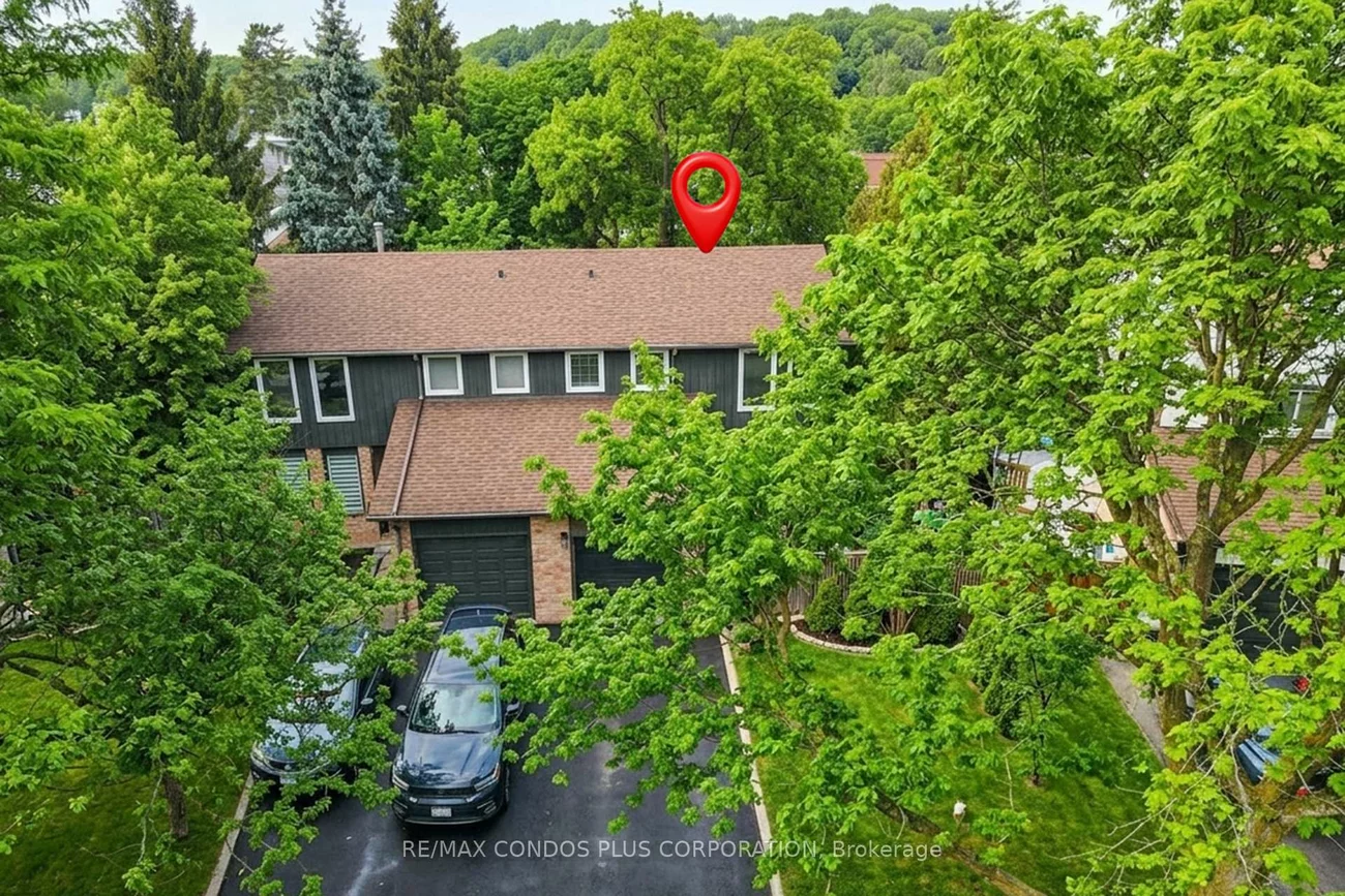 6956, Cadiz, Meadowvale, Mississauga