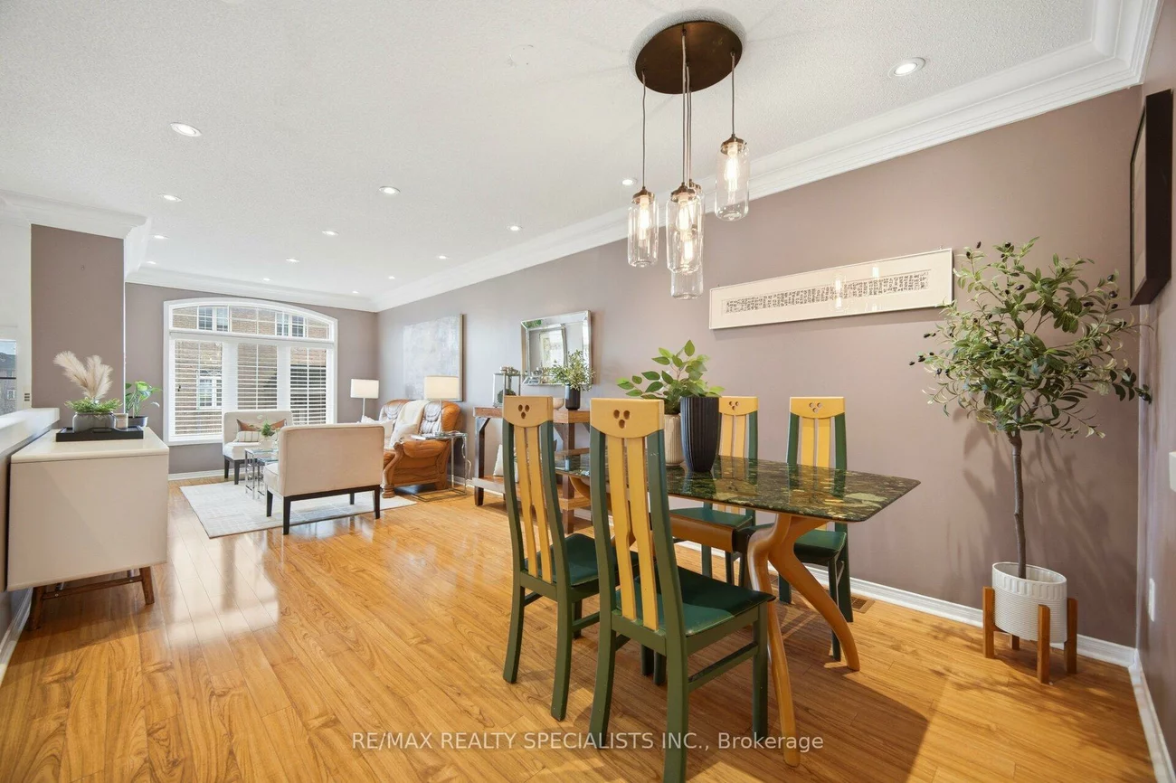 3378, Redpath, Lisgar, Mississauga