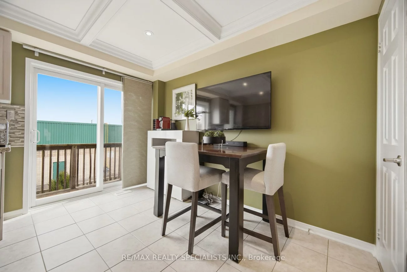 3378, Redpath, Lisgar, Mississauga