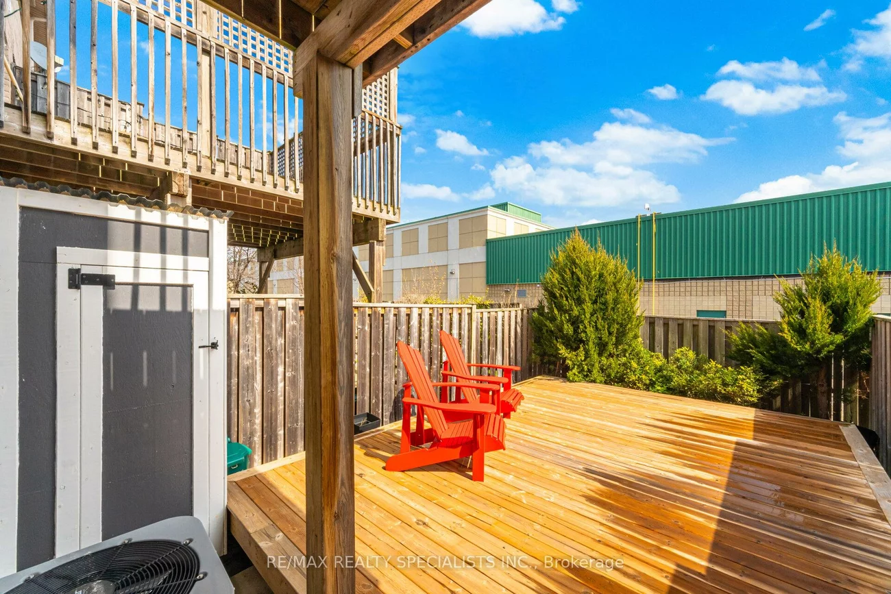 3378, Redpath, Lisgar, Mississauga