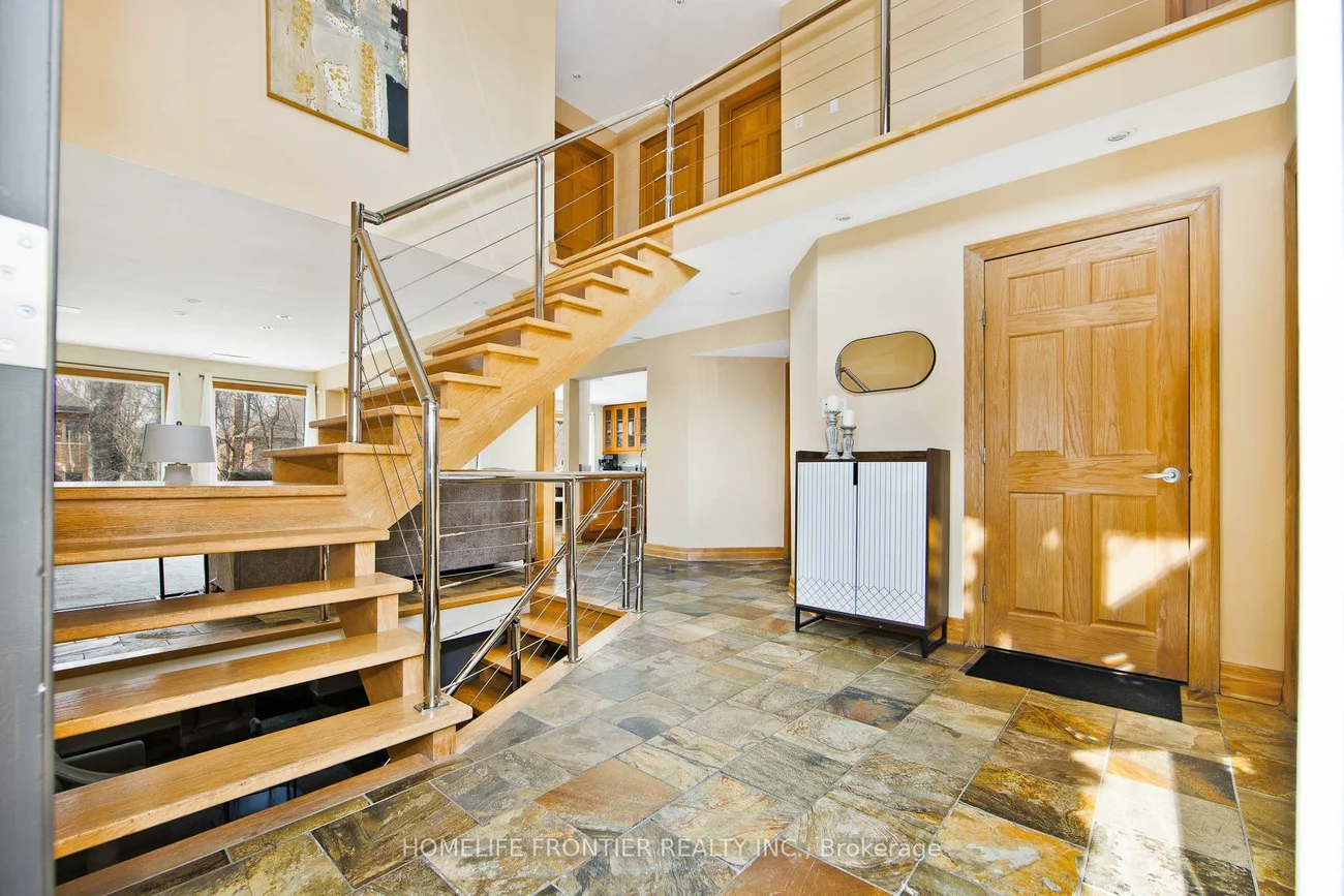 6124, Hardesty, East Credit, Mississauga