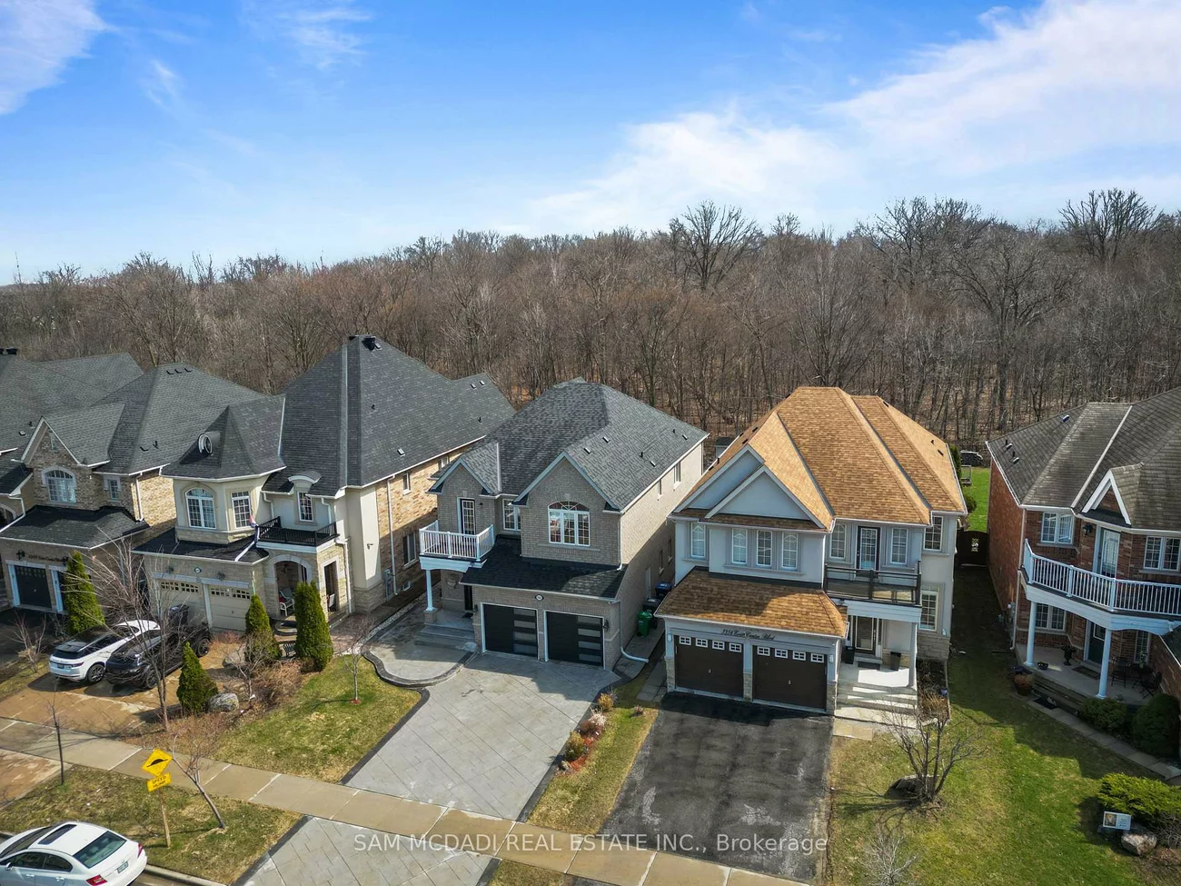 3352, Erin Centre, Churchill Meadows, Mississauga