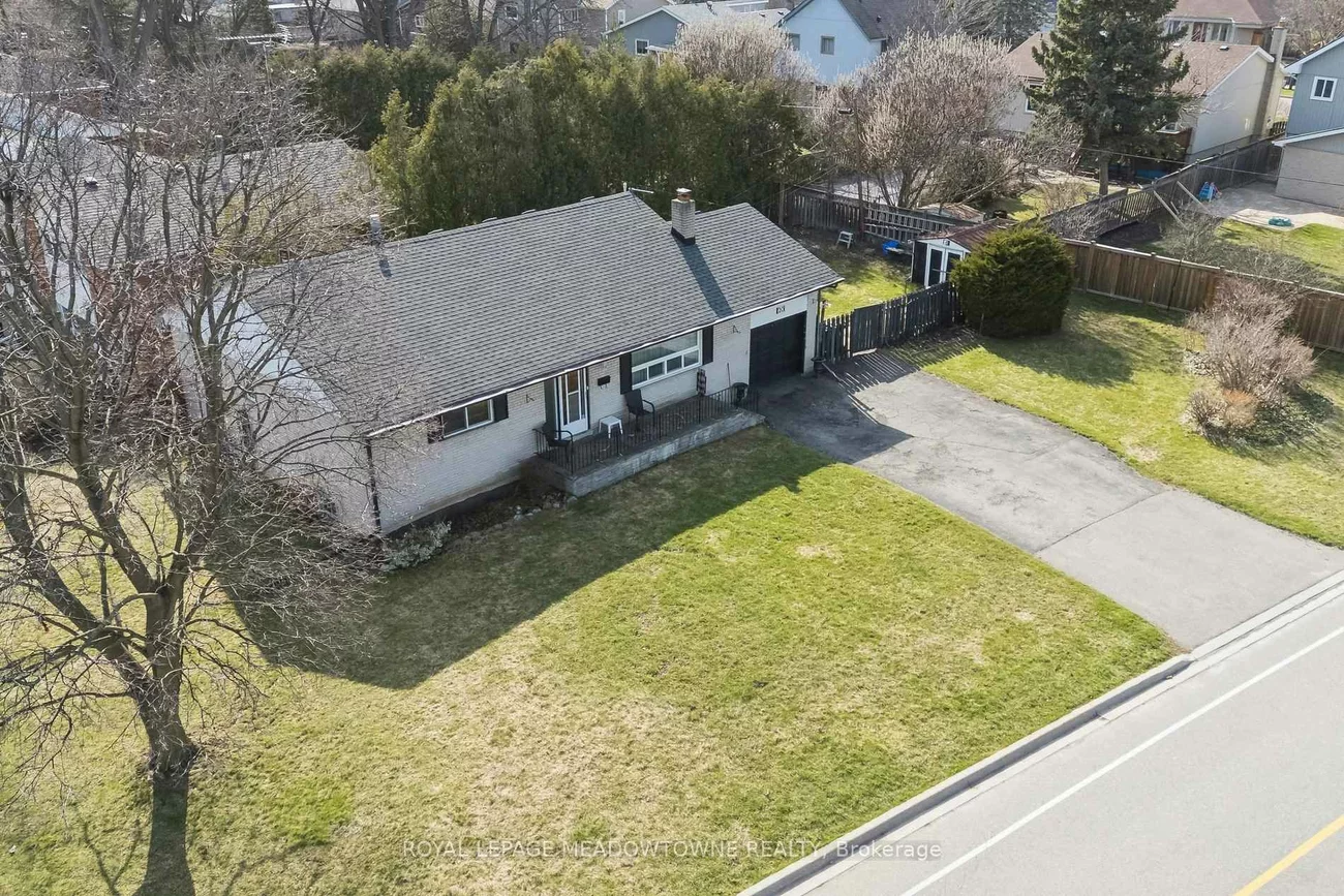 20, Plainsman, Streetsville, Mississauga