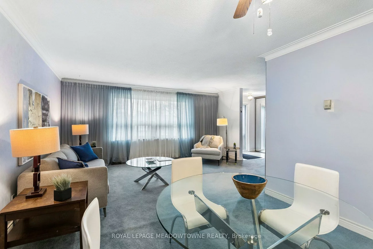 20, Plainsman, Streetsville, Mississauga