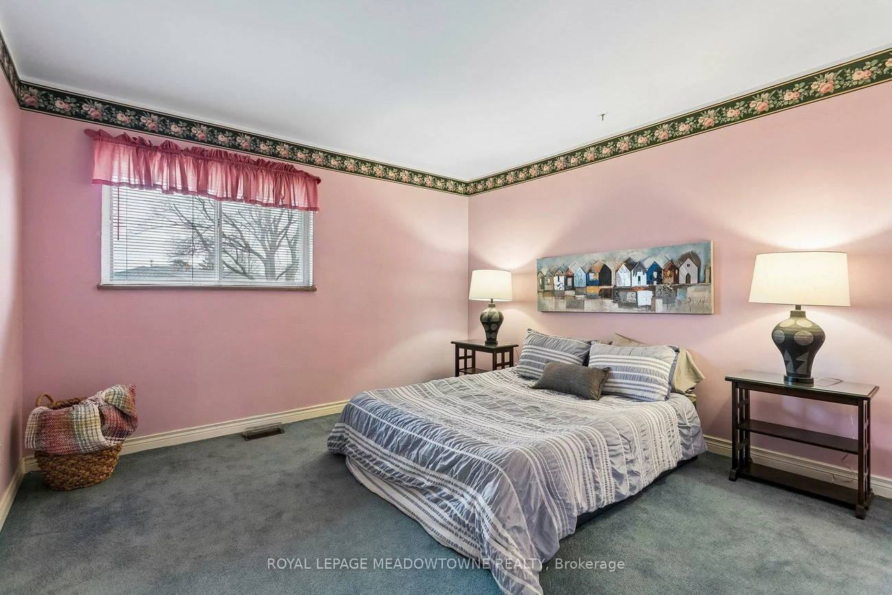 20, Plainsman, Streetsville, Mississauga