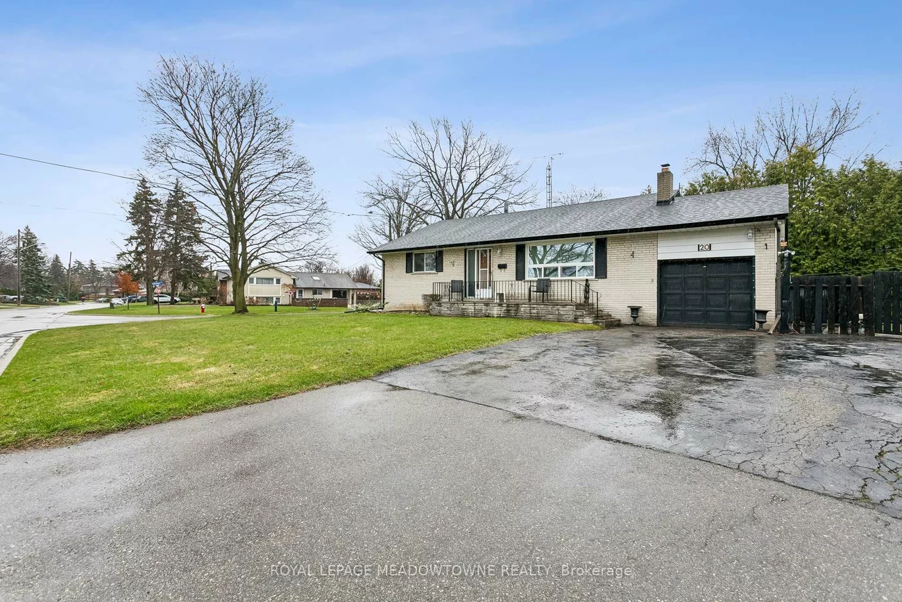 20, Plainsman, Streetsville, Mississauga