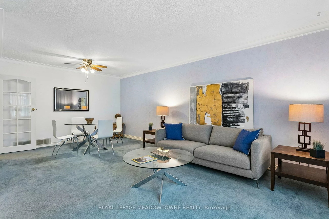 20, Plainsman, Streetsville, Mississauga