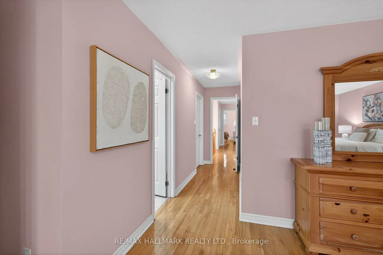 5733, Tayside, Central Erin Mills, Mississauga