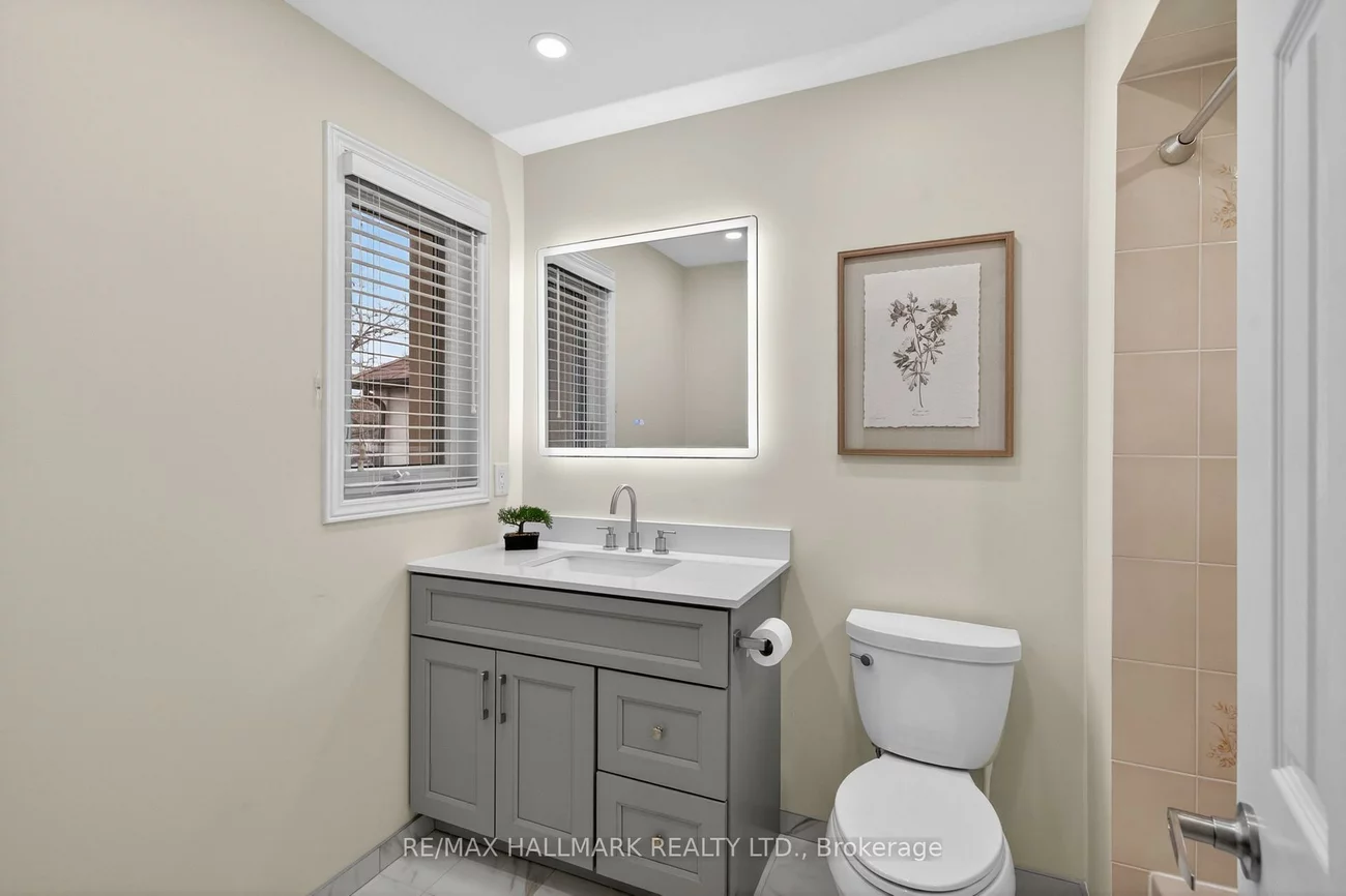 5733, Tayside, Central Erin Mills, Mississauga