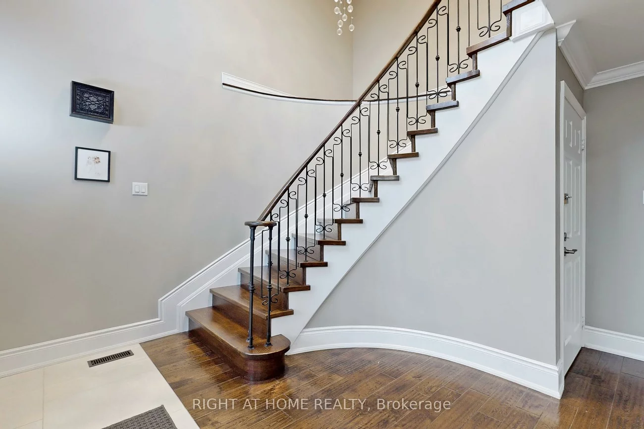 5301, Heritage Hills, Hurontario, Mississauga