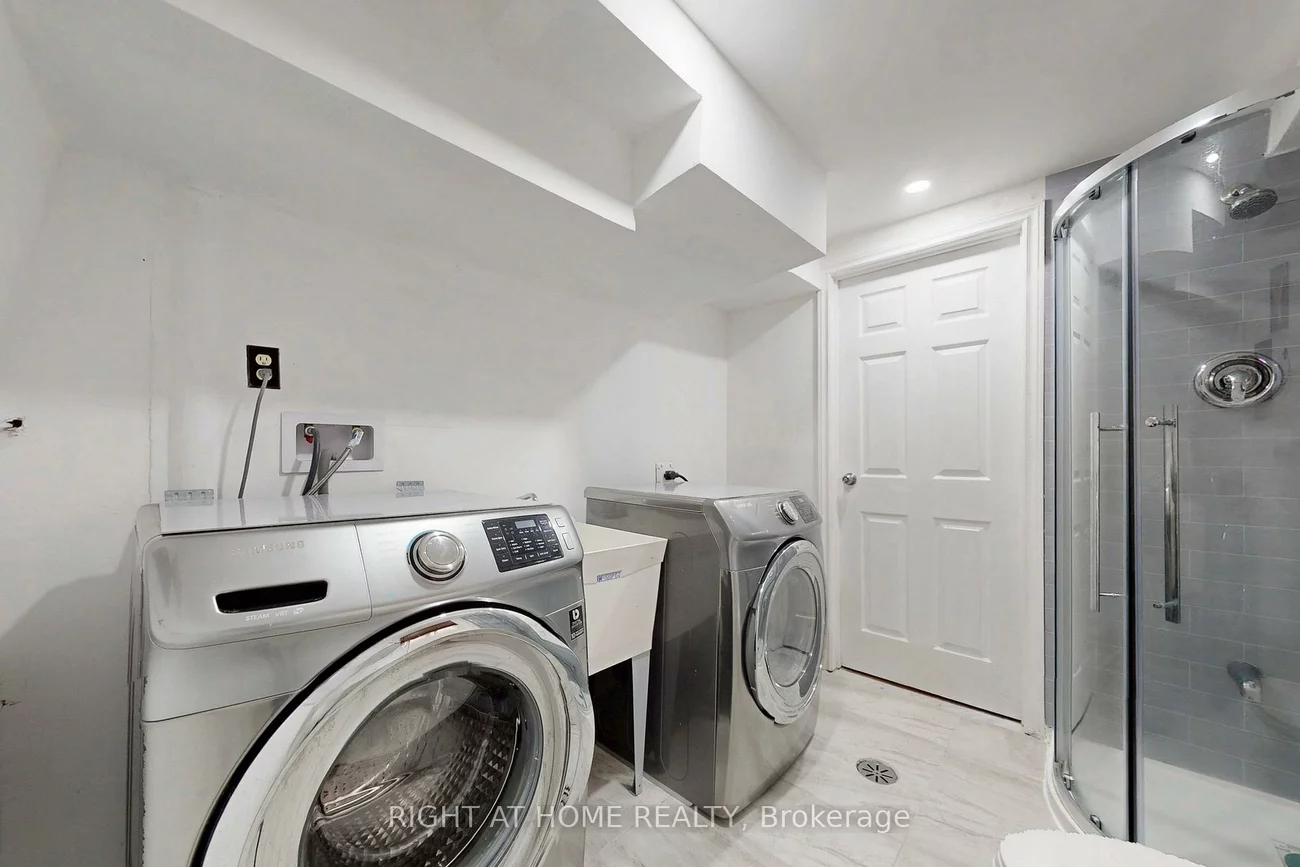 4151, Quaker Hill, Creditview, Mississauga