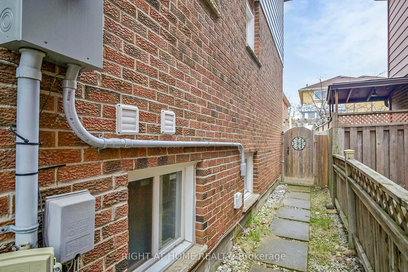 4151, Quaker Hill, Creditview, Mississauga