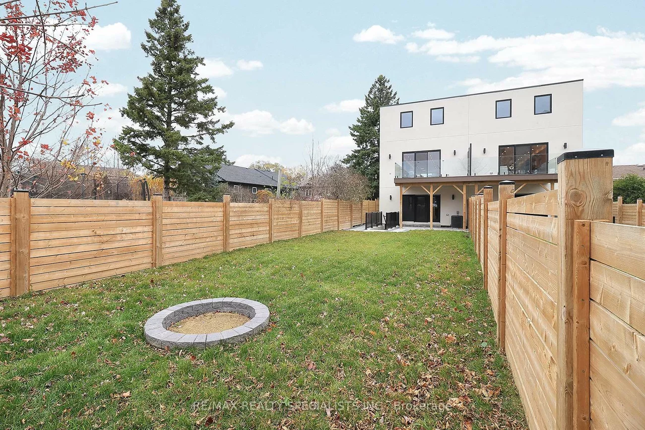 1048, ROOSEVELT, Lakeview, Mississauga