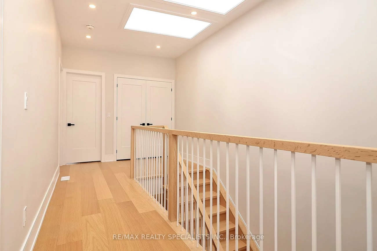 1048, ROOSEVELT, Lakeview, Mississauga