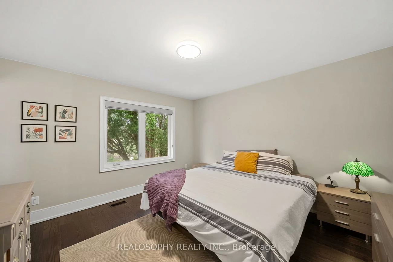 17, Pioneer, Streetsville, Mississauga