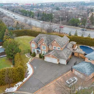 2489, Olinda, Erindale, Mississauga