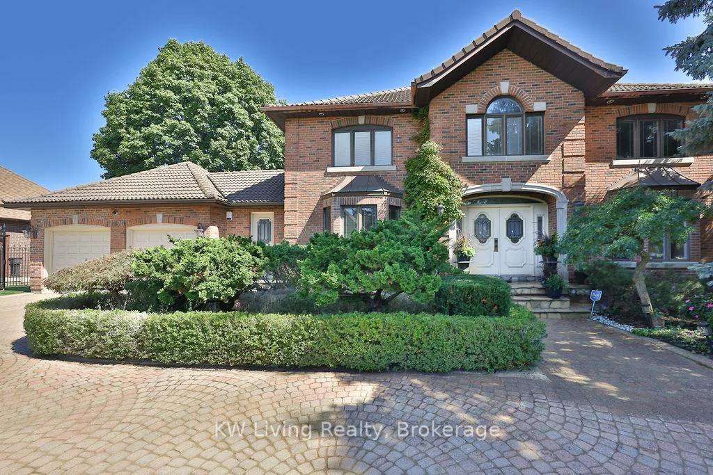 1070, Geran, Sheridan, Mississauga