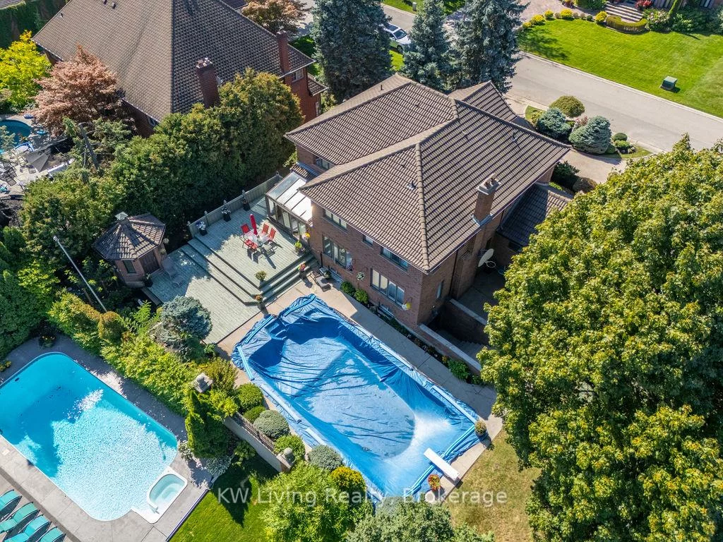 1070, Geran, Sheridan, Mississauga