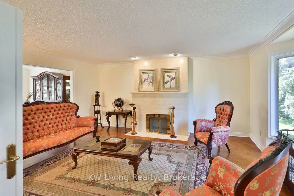 1070, Geran, Sheridan, Mississauga