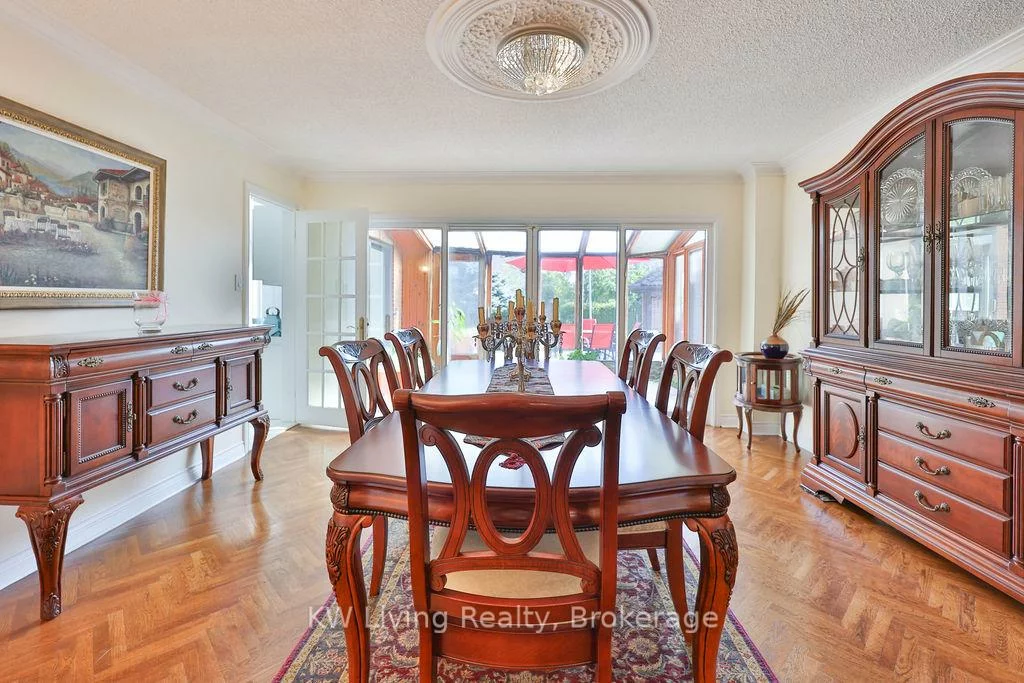 1070, Geran, Sheridan, Mississauga