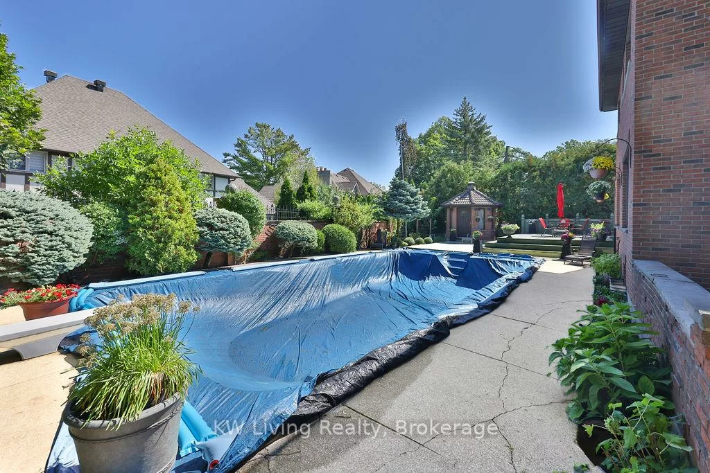 1070, Geran, Sheridan, Mississauga