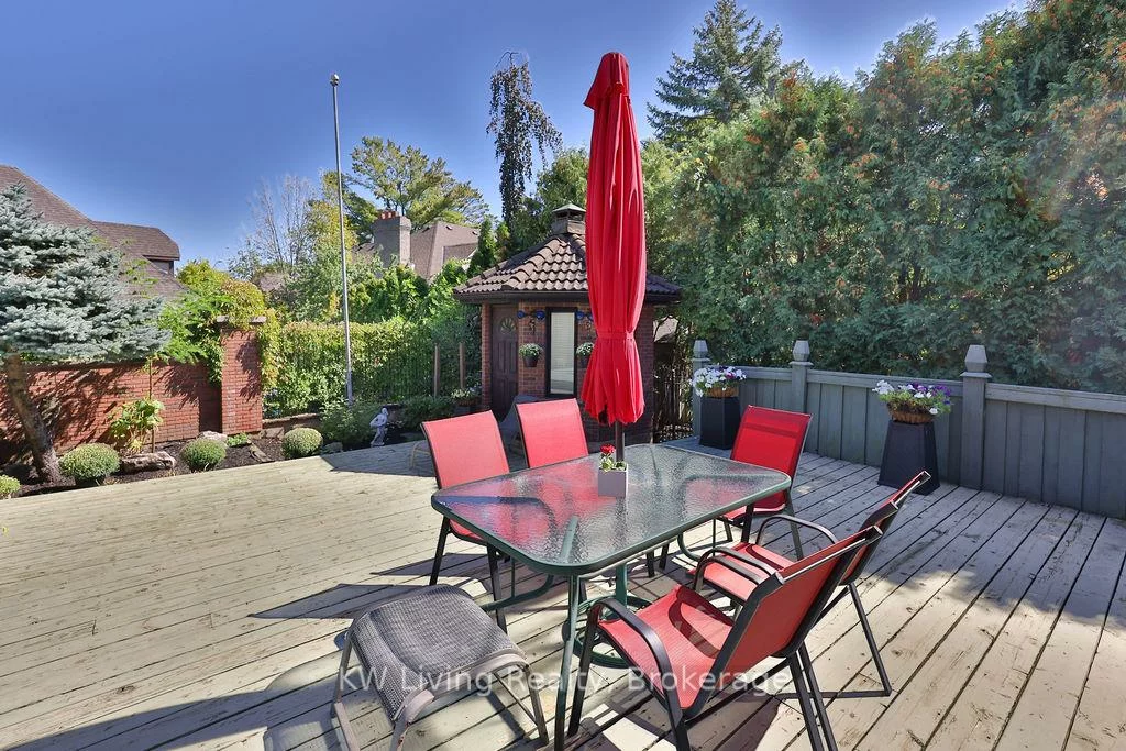 1070, Geran, Sheridan, Mississauga