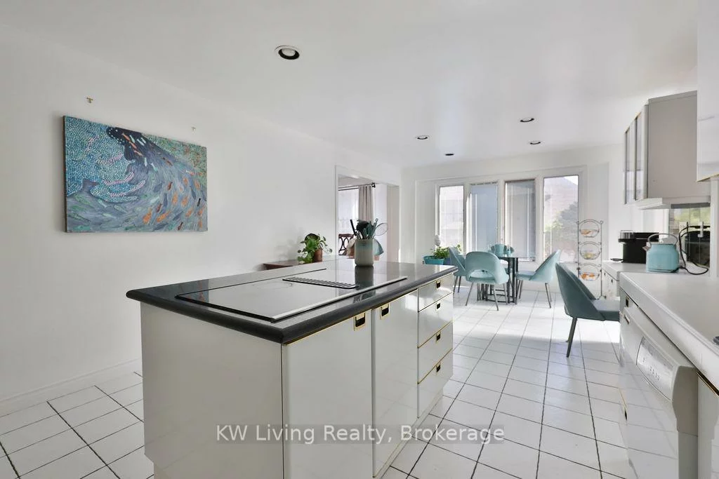 1070, Geran, Sheridan, Mississauga