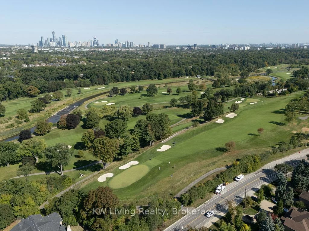 1070, Geran, Sheridan, Mississauga