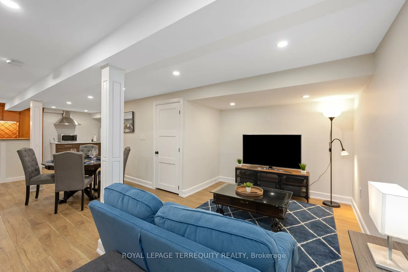 2059, Shawanaga, Sheridan, Mississauga