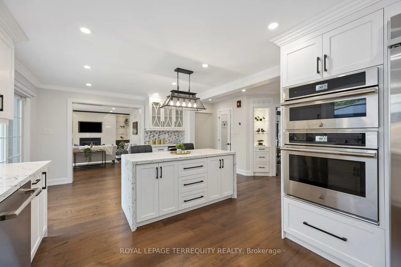 2059, Shawanaga, Sheridan, Mississauga