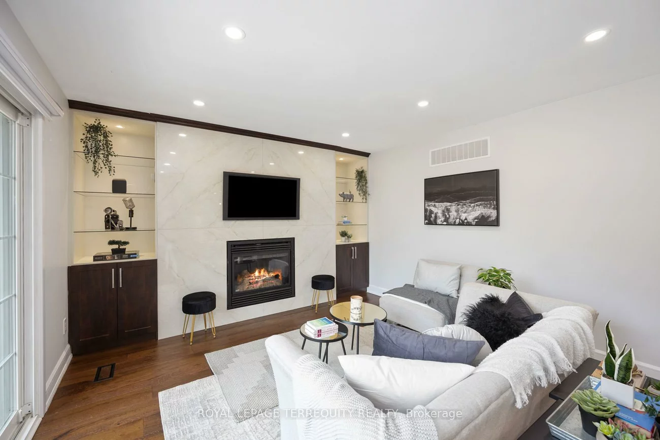 2059, Shawanaga, Sheridan, Mississauga