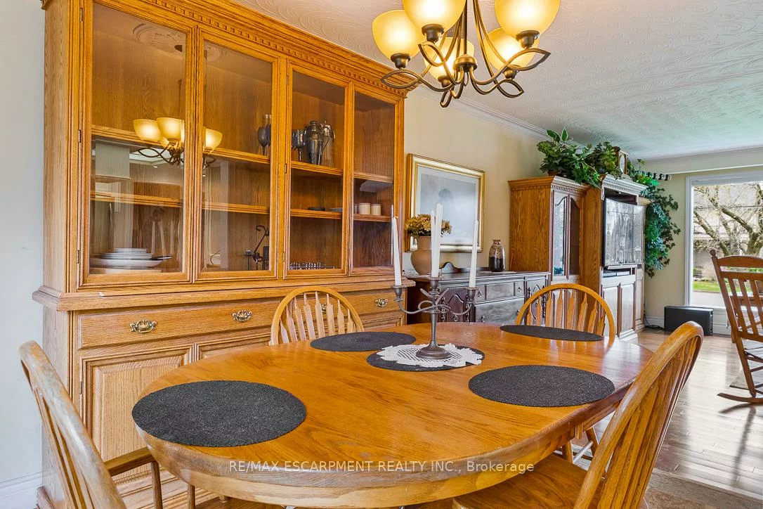 1546, Lorne Wood, Lorne Park, Mississauga