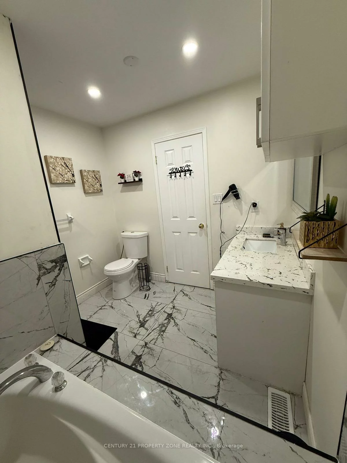 321, Aspendale, Meadowvale Village, Mississauga