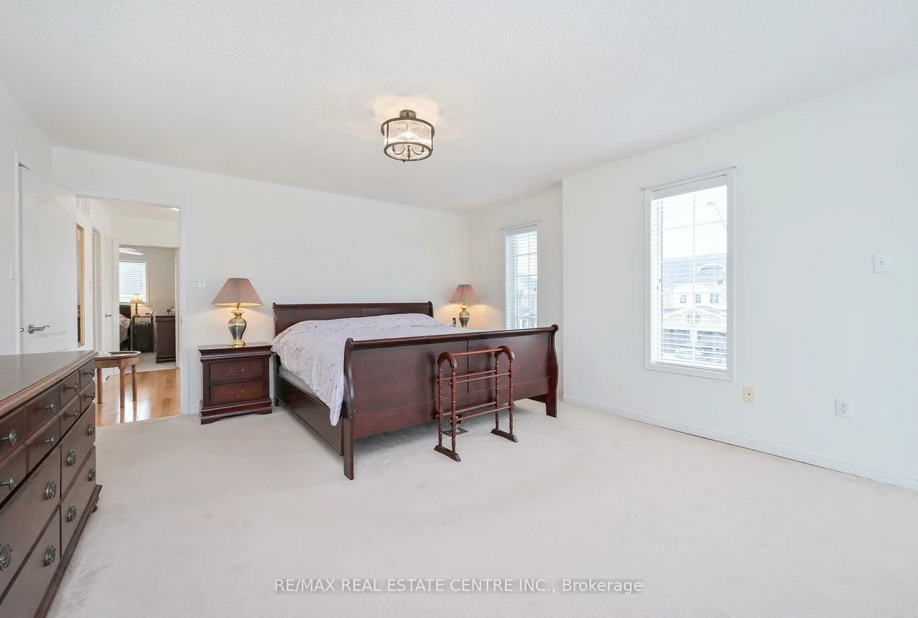 5554, Linwell, Churchill Meadows, Mississauga