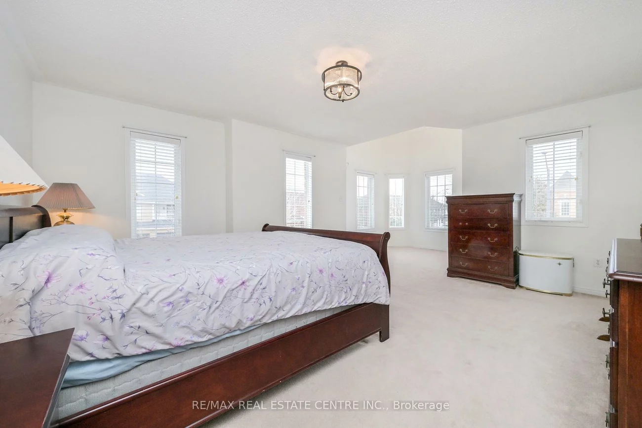 5554, Linwell, Churchill Meadows, Mississauga