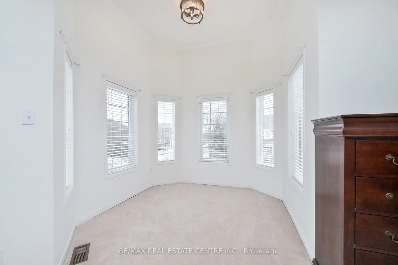 5554, Linwell, Churchill Meadows, Mississauga