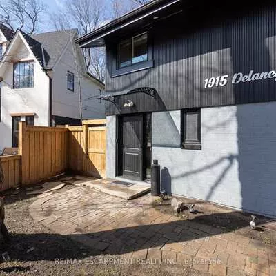 1915, Delaney, Clarkson, Mississauga