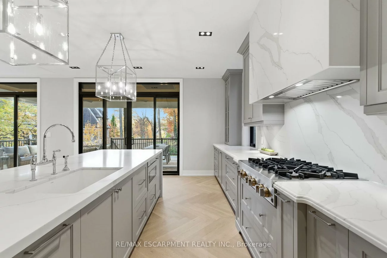 1380, Birchwood Heights, Mineola, Mississauga