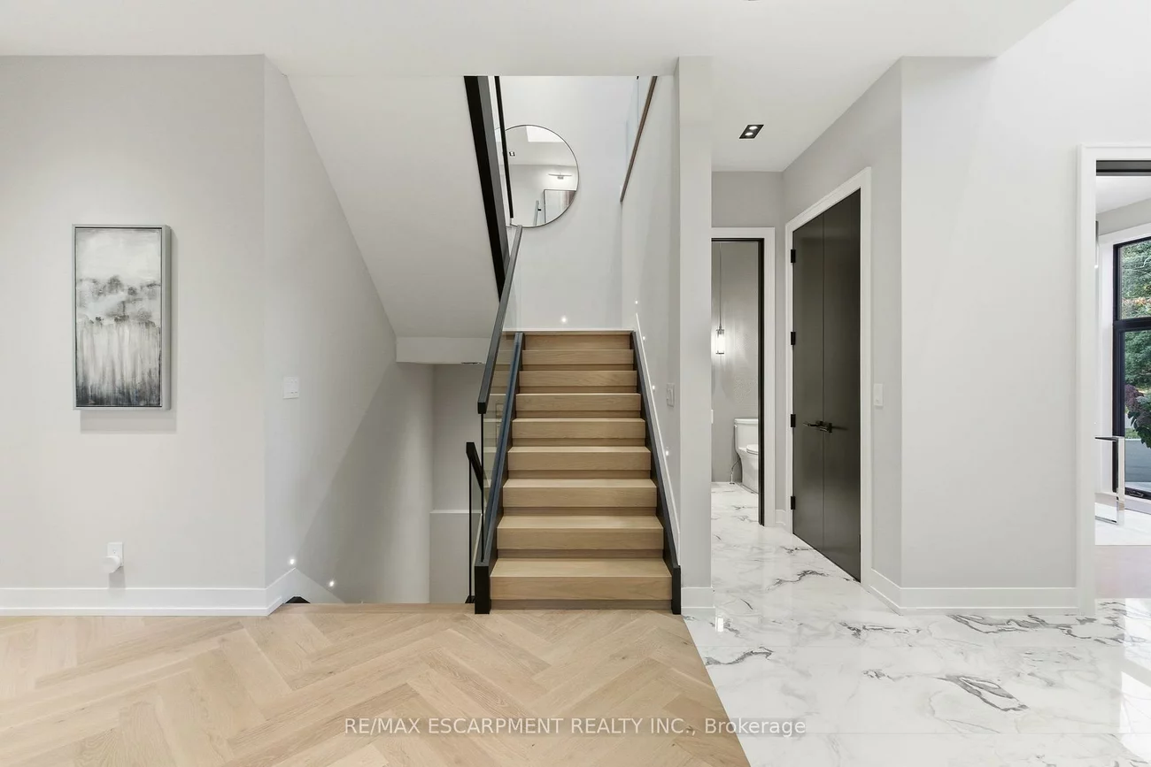 1380, Birchwood Heights, Mineola, Mississauga