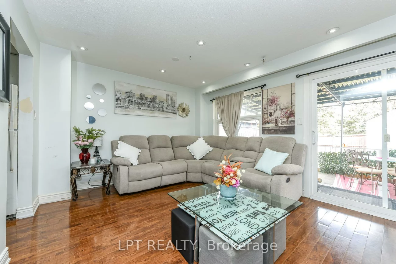7101, Codlin, Malton, Mississauga