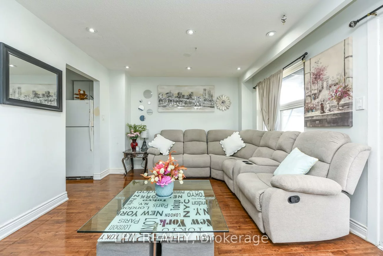 7101, Codlin, Malton, Mississauga