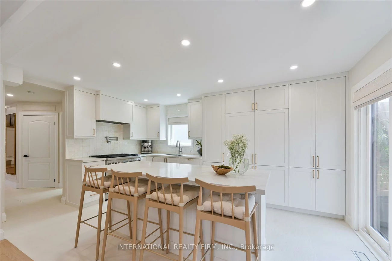 7337, Sandhurst, Lisgar, Mississauga