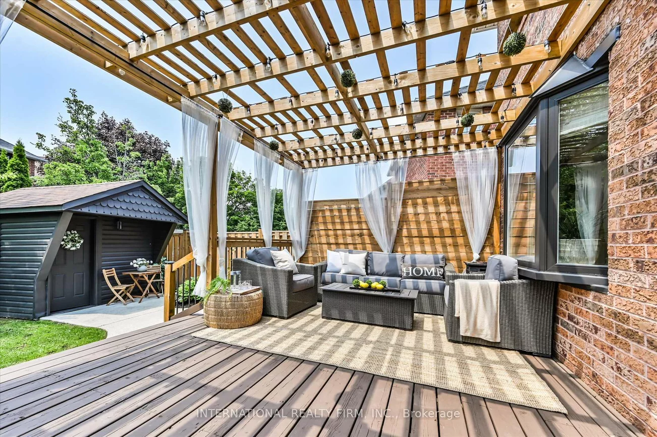 7337, Sandhurst, Lisgar, Mississauga