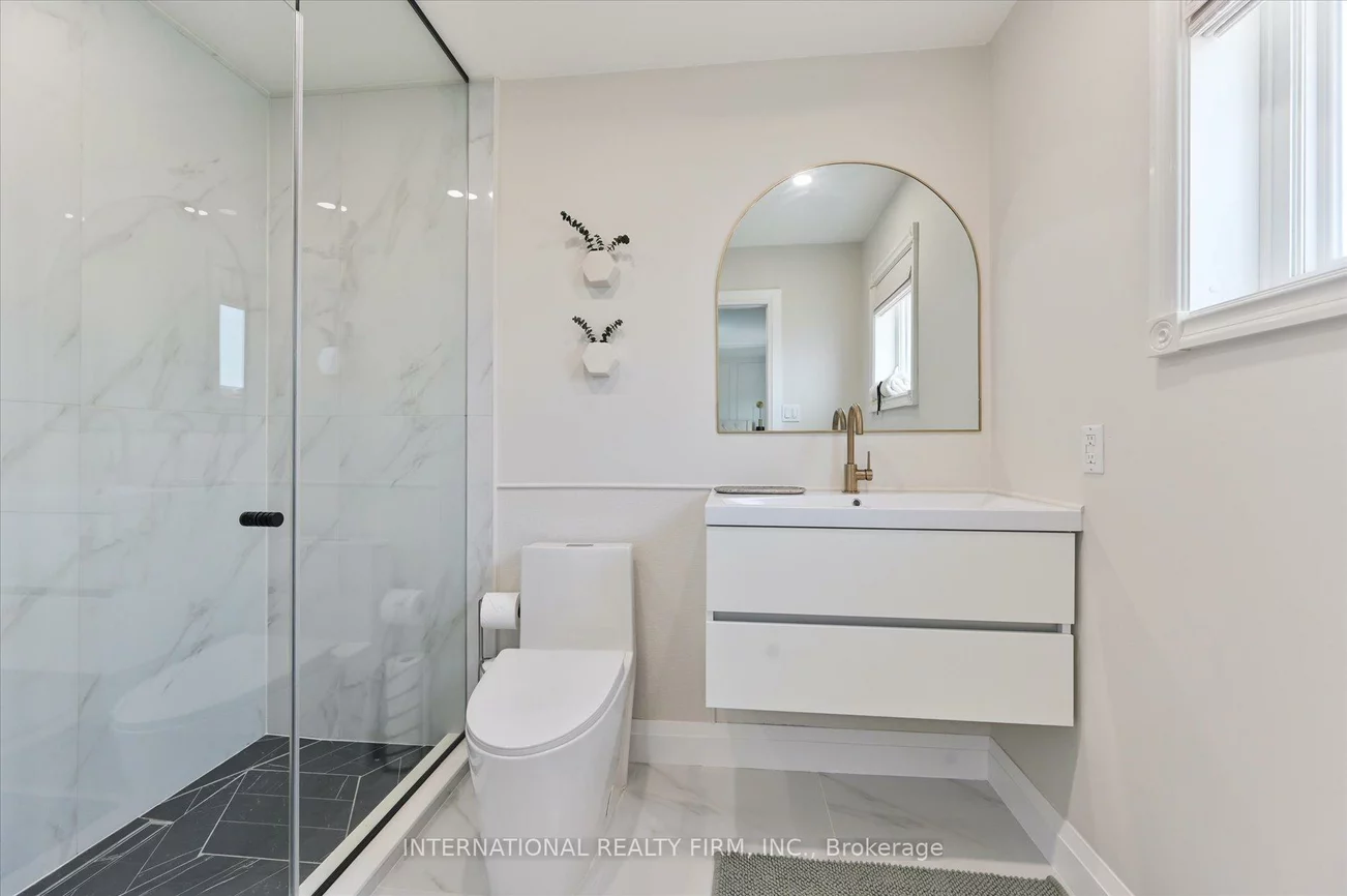 7337, Sandhurst, Lisgar, Mississauga