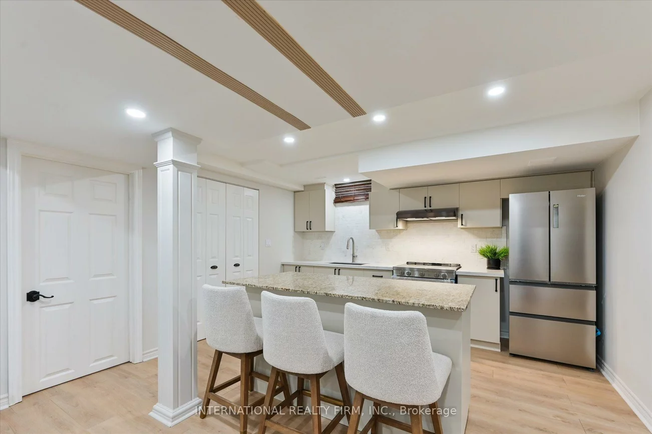 7337, Sandhurst, Lisgar, Mississauga