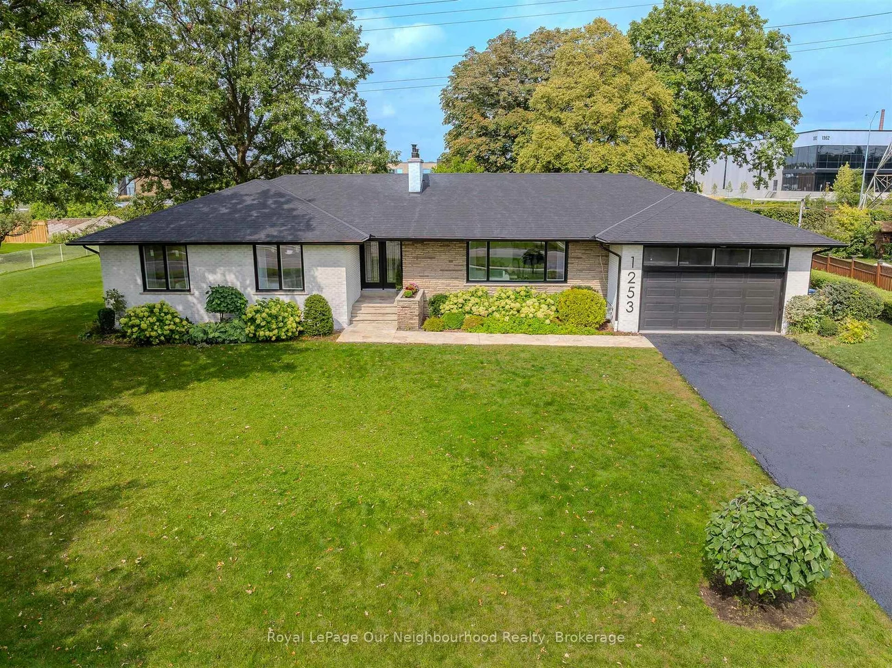 1253, Melton, Lakeview, Mississauga