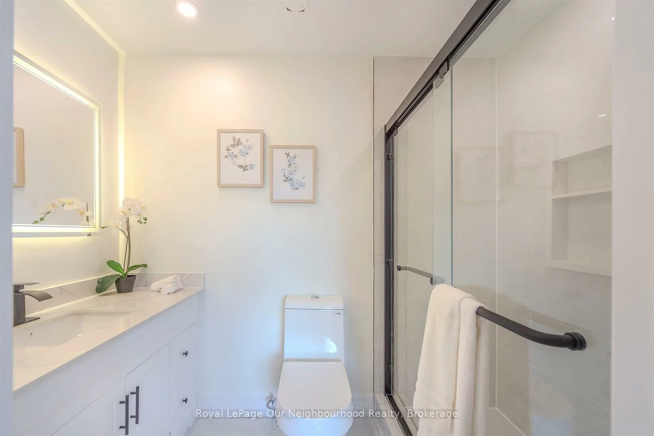 1253, Melton, Lakeview, Mississauga