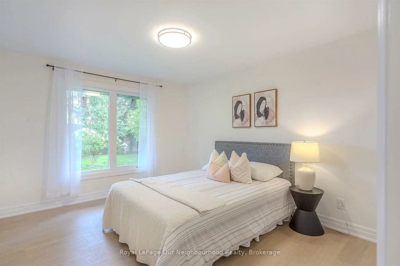 1253, Melton, Lakeview, Mississauga